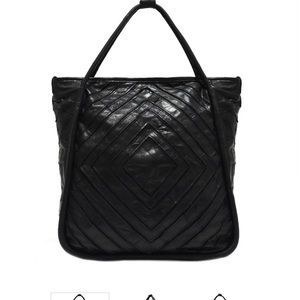 Leather tote